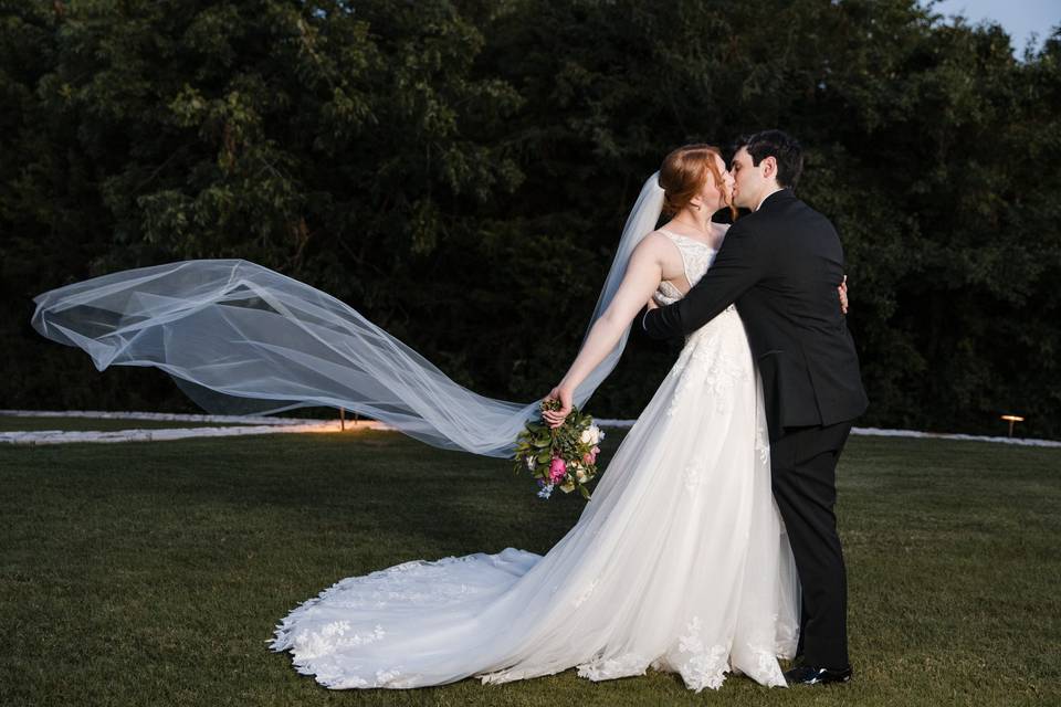 Veil Blowing in the Wind