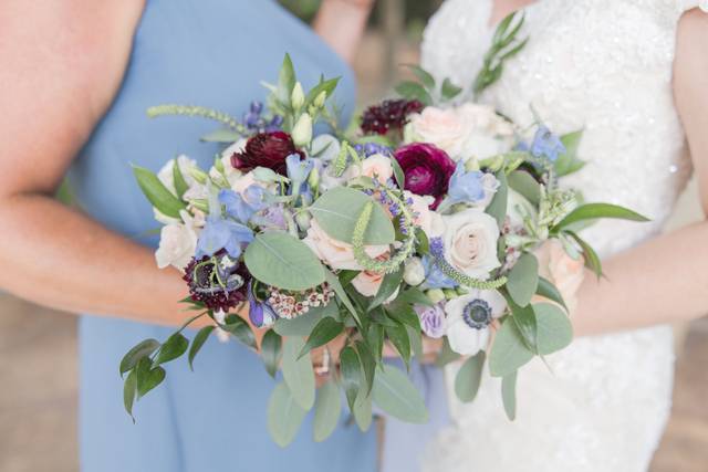 Pecan Hill Florist & Gifts