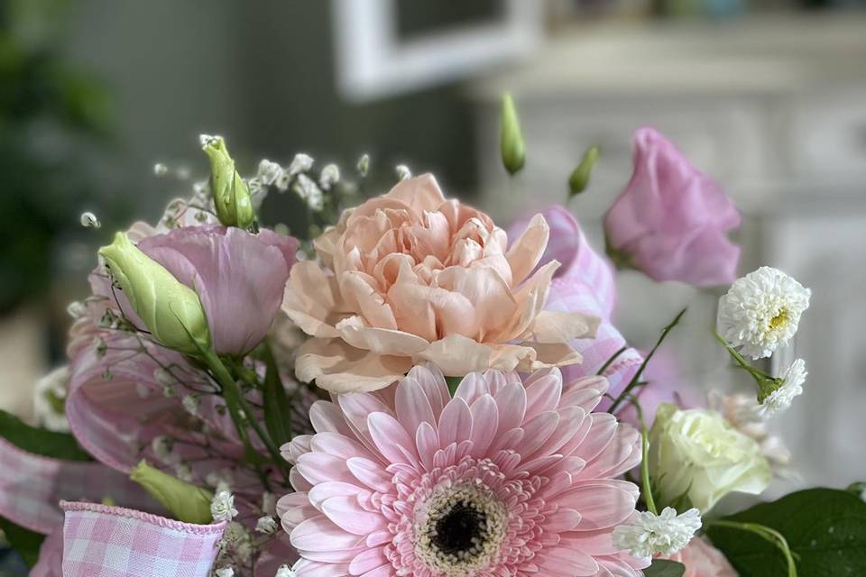 Pecan Hill Florist & Gifts