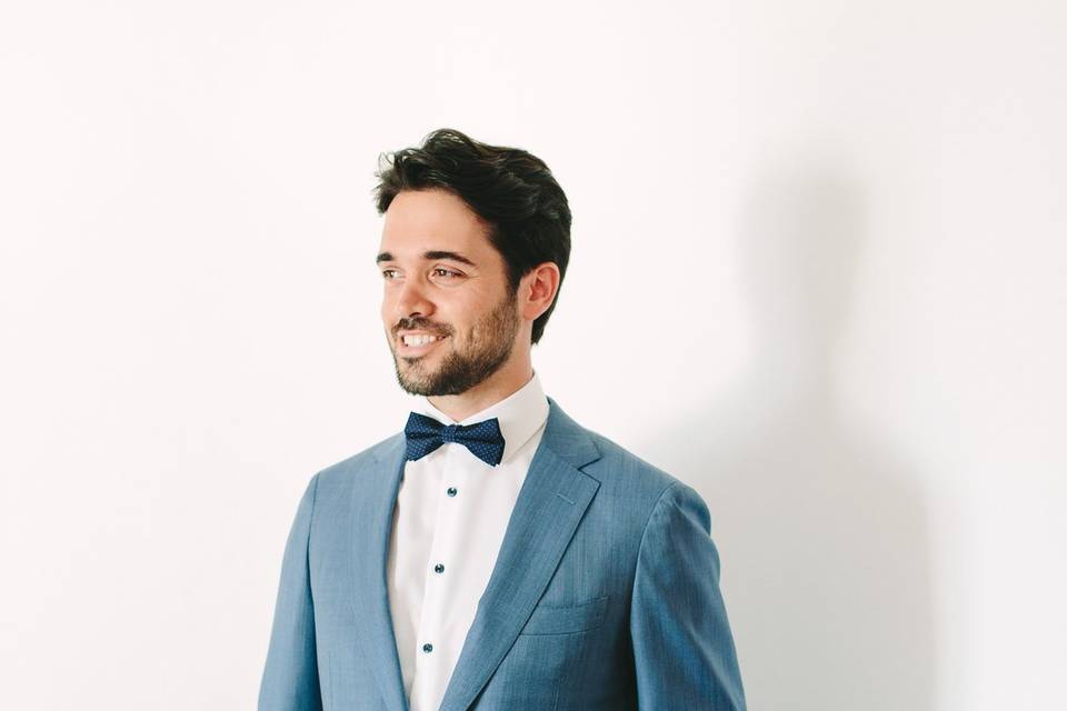 Groom portrait in santorini