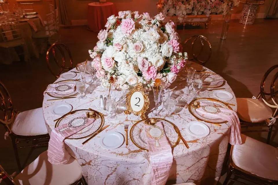 Pretty pink reception table
