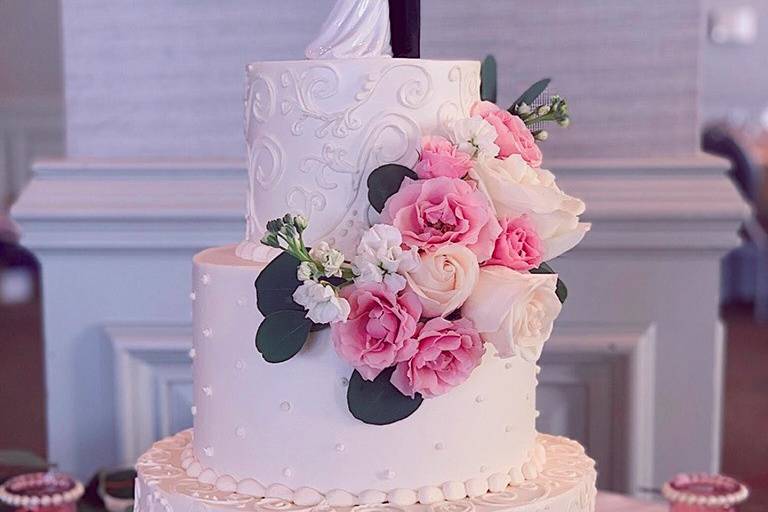 Buttercream weddding cake