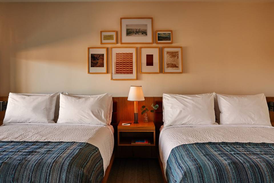 Canyon Queen (two beds)