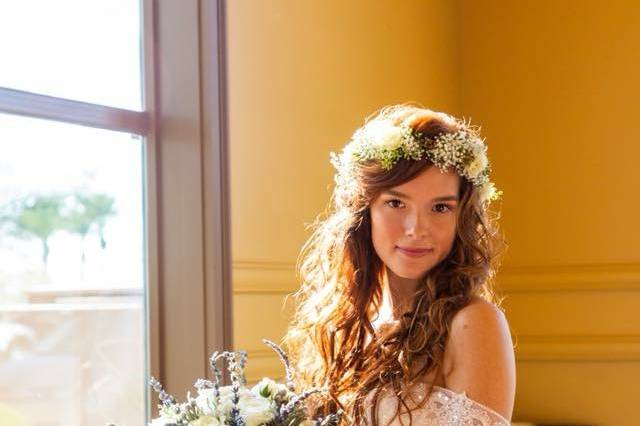 Bridal Crown & Bouquet