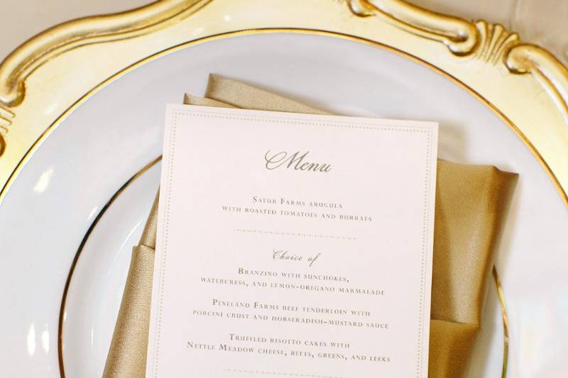 Table setting with menus