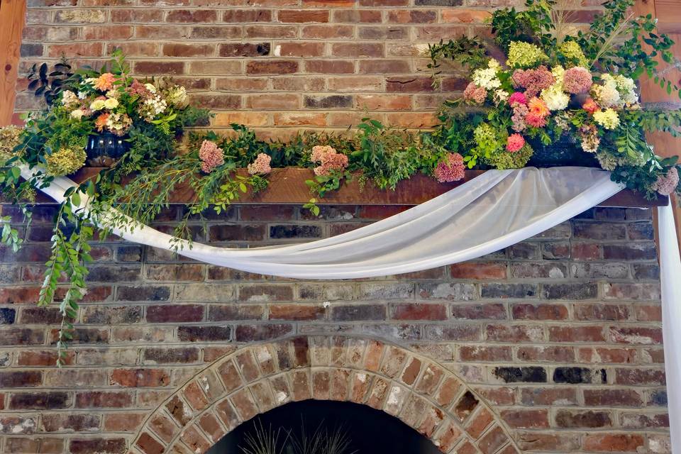 Mantle Decor