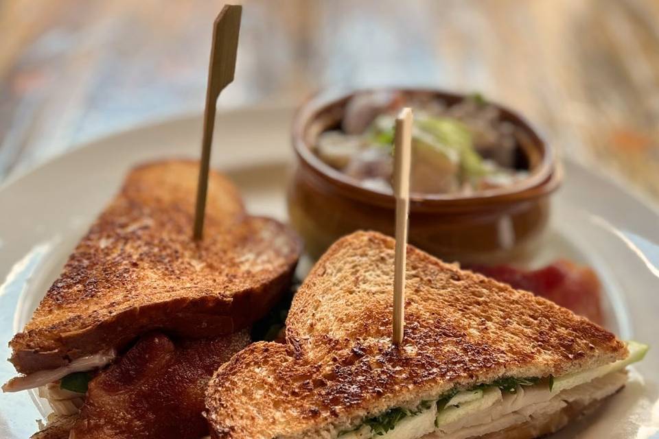 Court Avenue Restaurant & Brewing Co