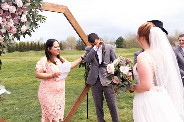 Timberlodge wedding ceremony