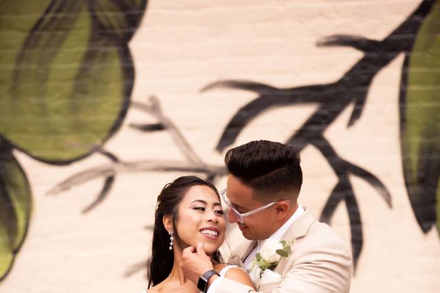 Wildflower mural wedding photo