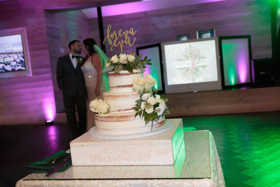 20ft Tall White Wedding Flags