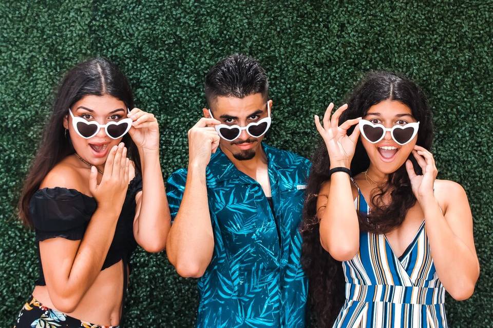Live Capture Photobooth Company