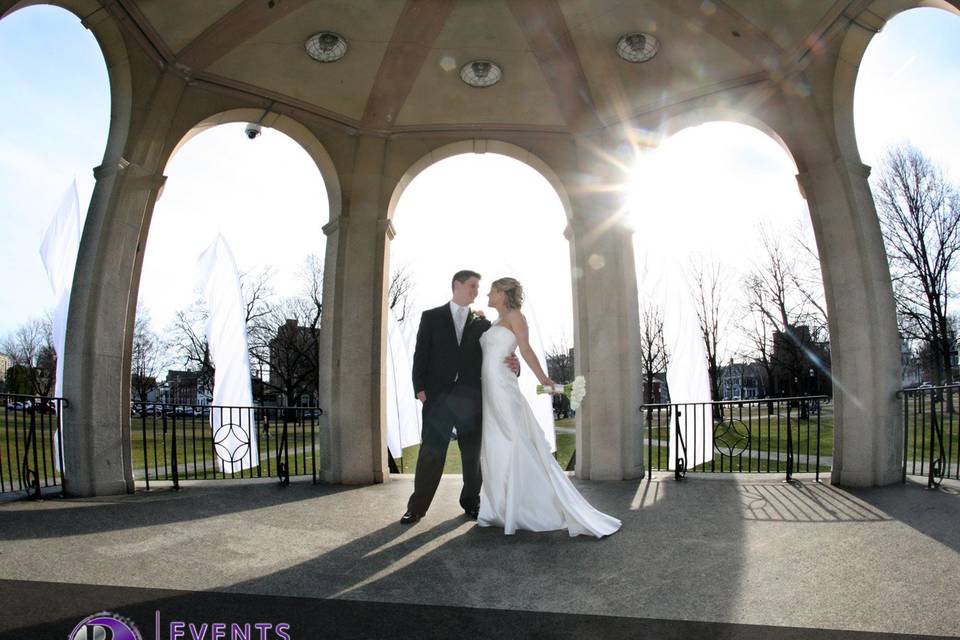 20ft Tall White Wedding Flags