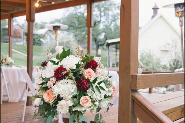 Flourish Floral Design - Wedding Florists - Boerne, TX - WeddingWire