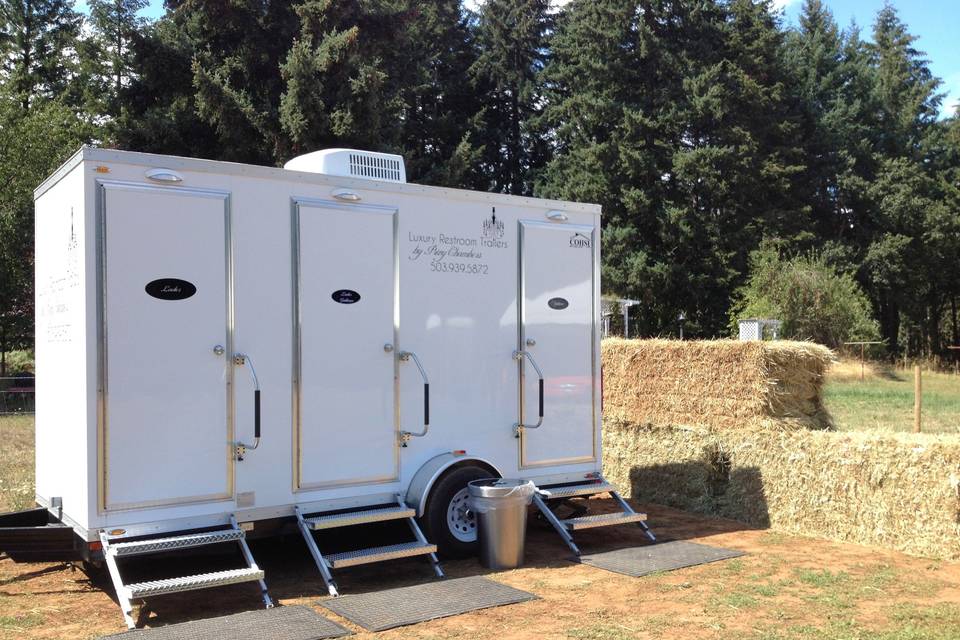 Luxury Restroom Trailers by Privy Chambers