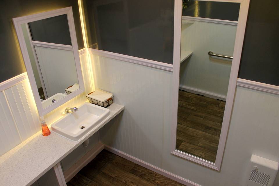 Luxury Restroom Trailers by Privy Chambers