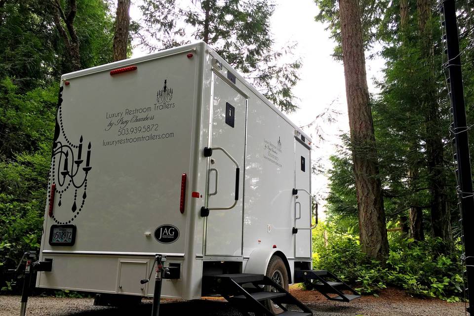 Luxury Restroom Trailers by Privy Chambers