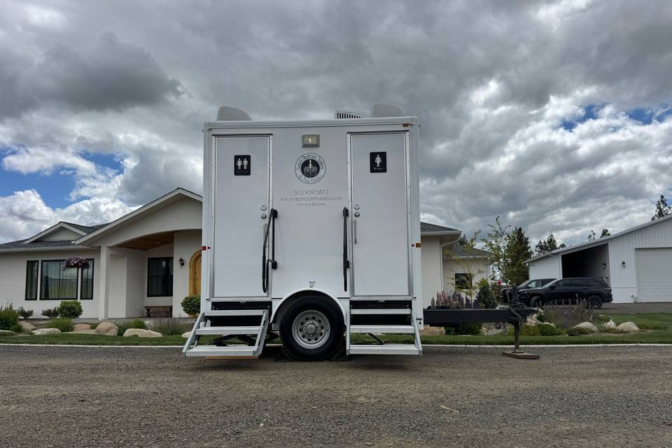 2 Stall Mini