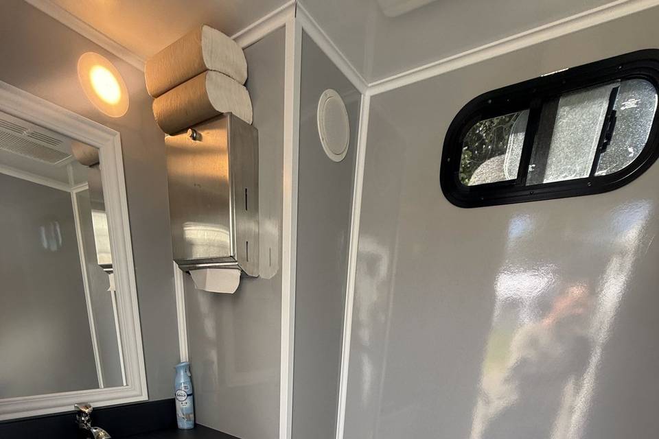 Sample trailer design