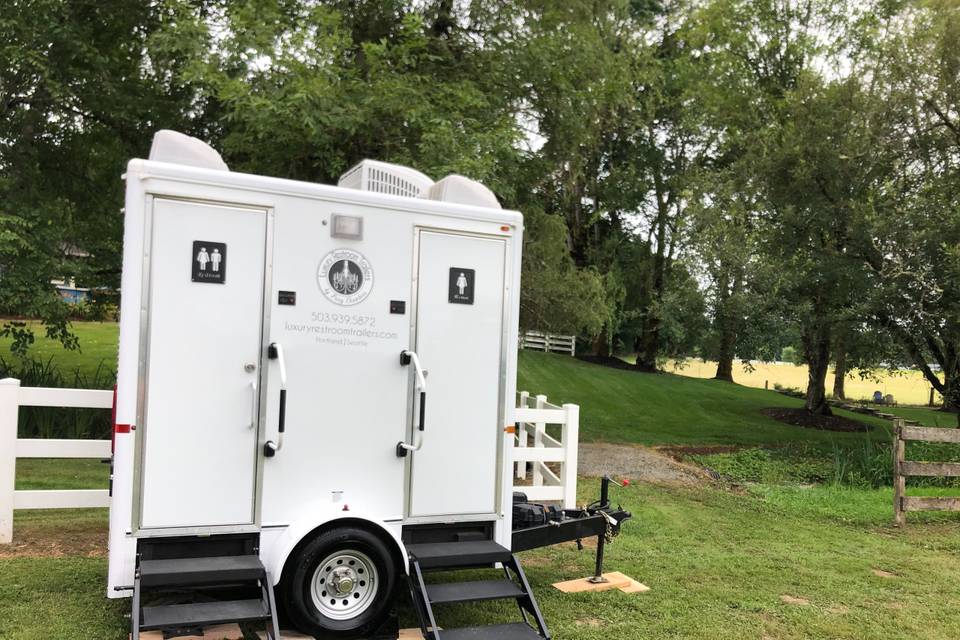 2 Stall Mini