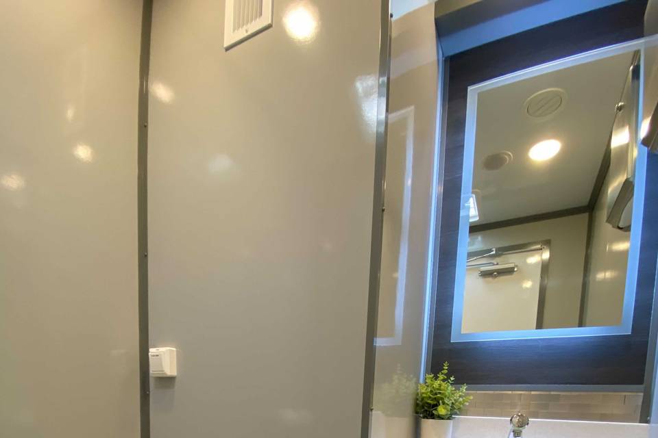 Sample trailer design