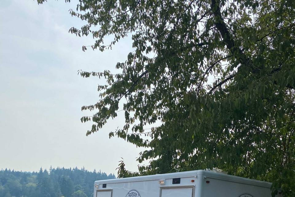 Sample trailer design