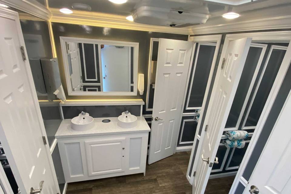 Sample trailer design