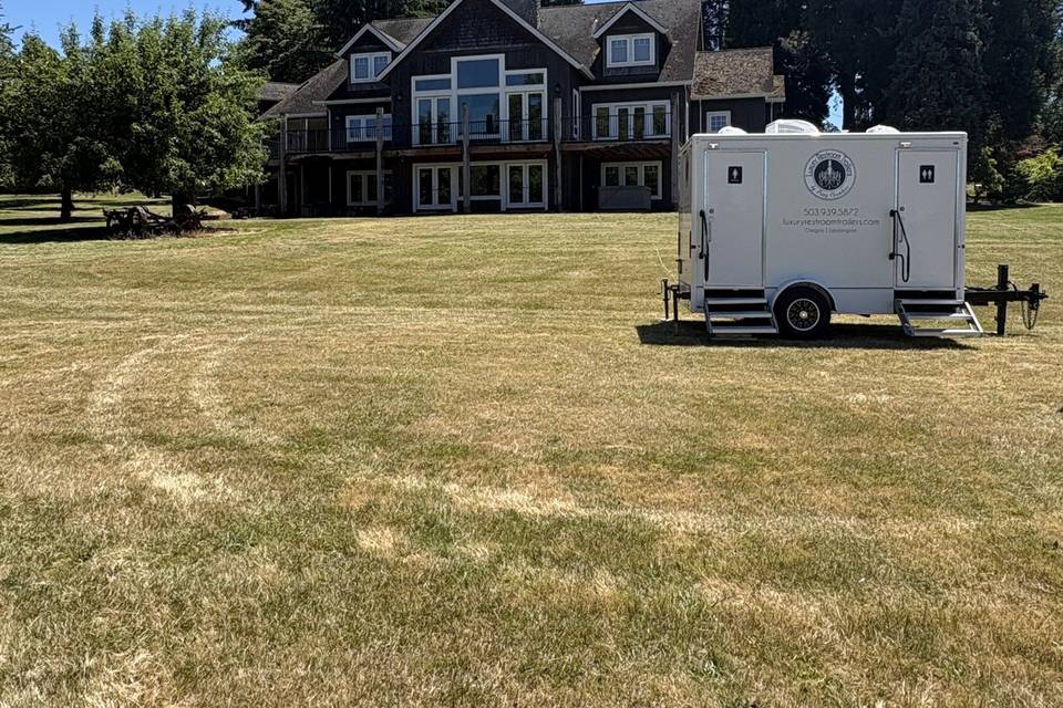 Sample trailer design