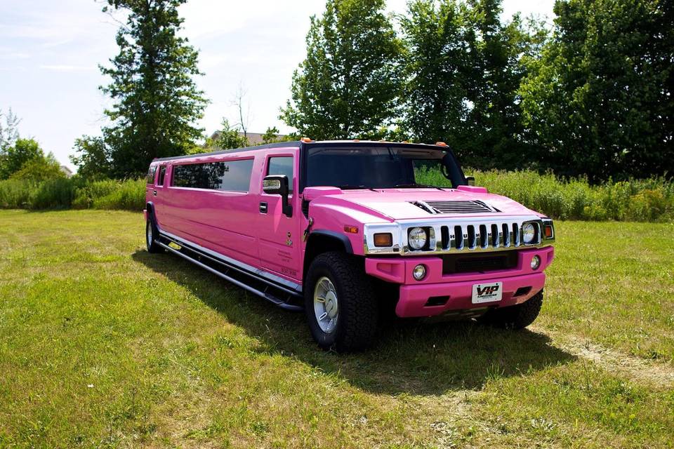 18 - 20 Passenger Pink H2 Hummer - SatisfactionLimousines.com