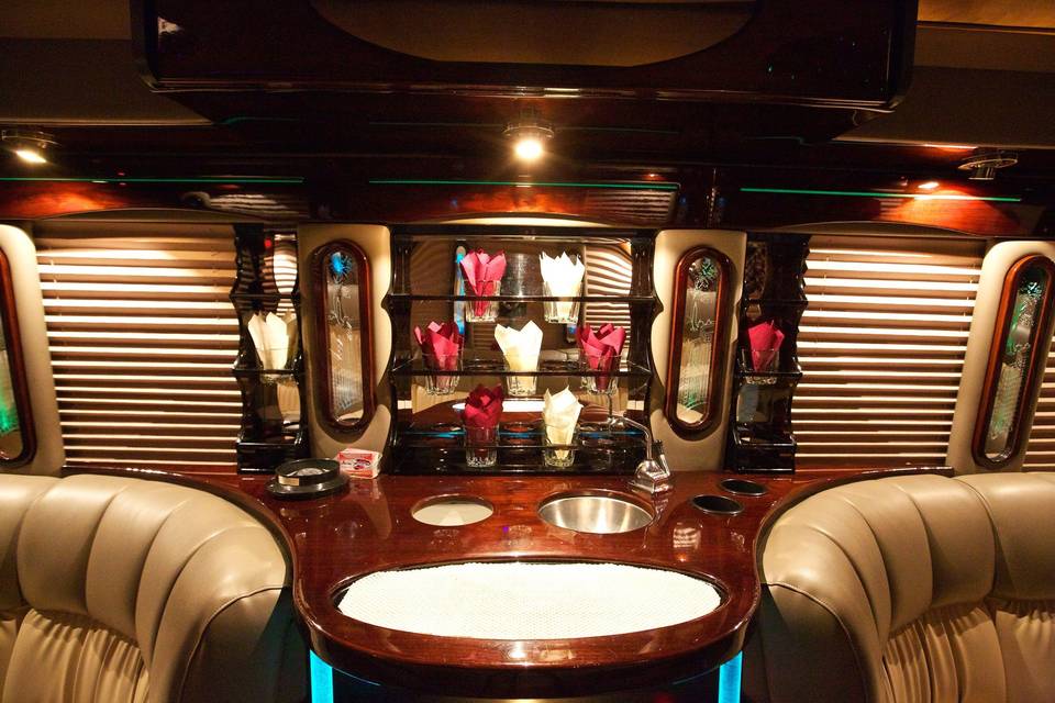 Satisfaction Limousines & Luxury Limo Coaches