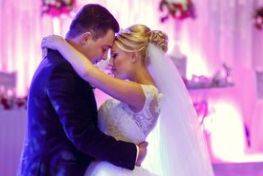 Couple dancing