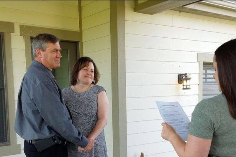 Pop the Champagne & Co.