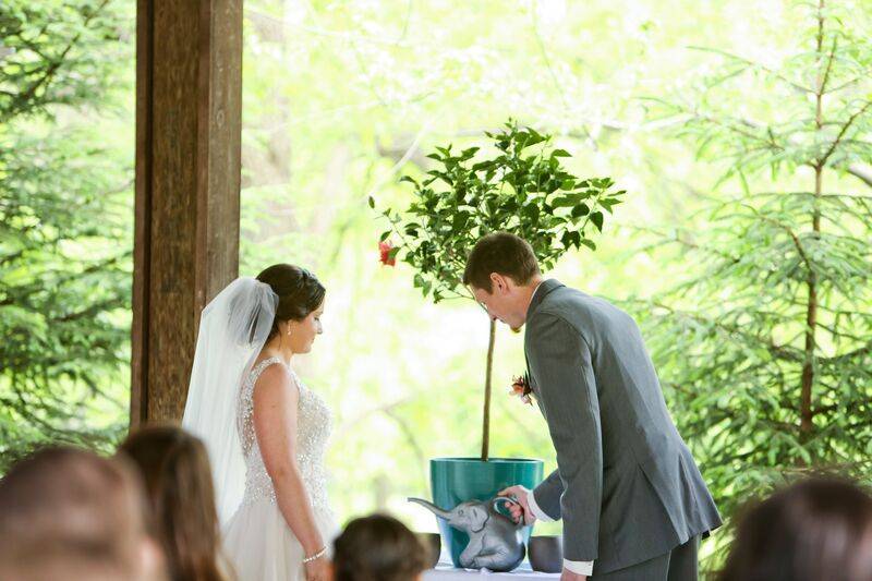 Pop the Champagne & Co.