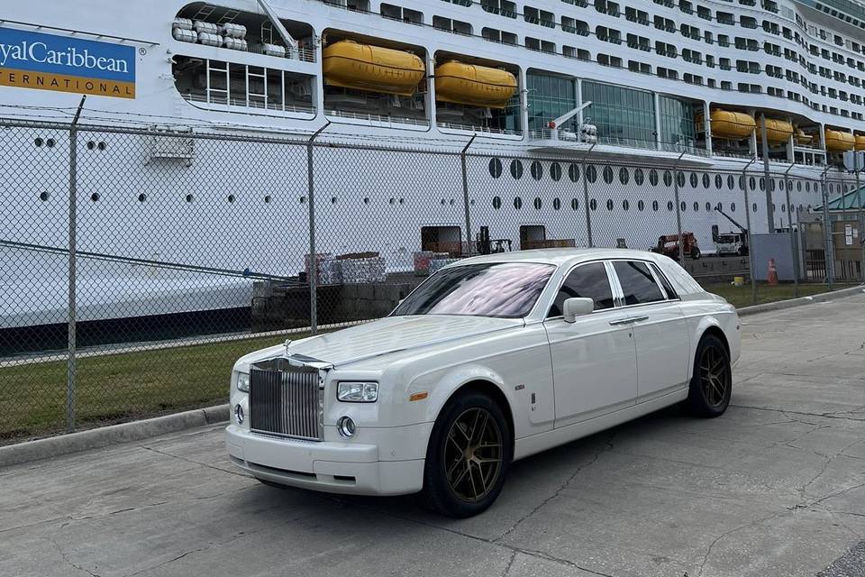 Wedding Cruise Port Transport