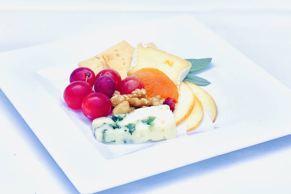 Mini cheese plate