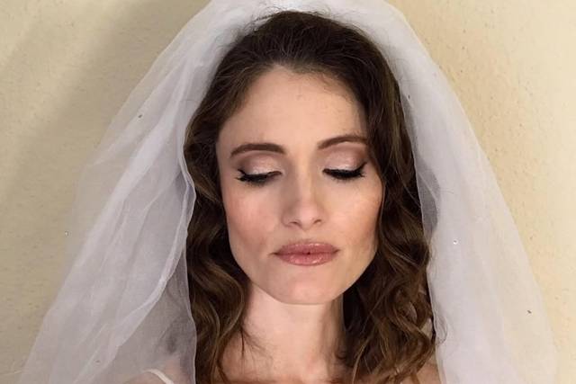Shanti Hearts Makeup