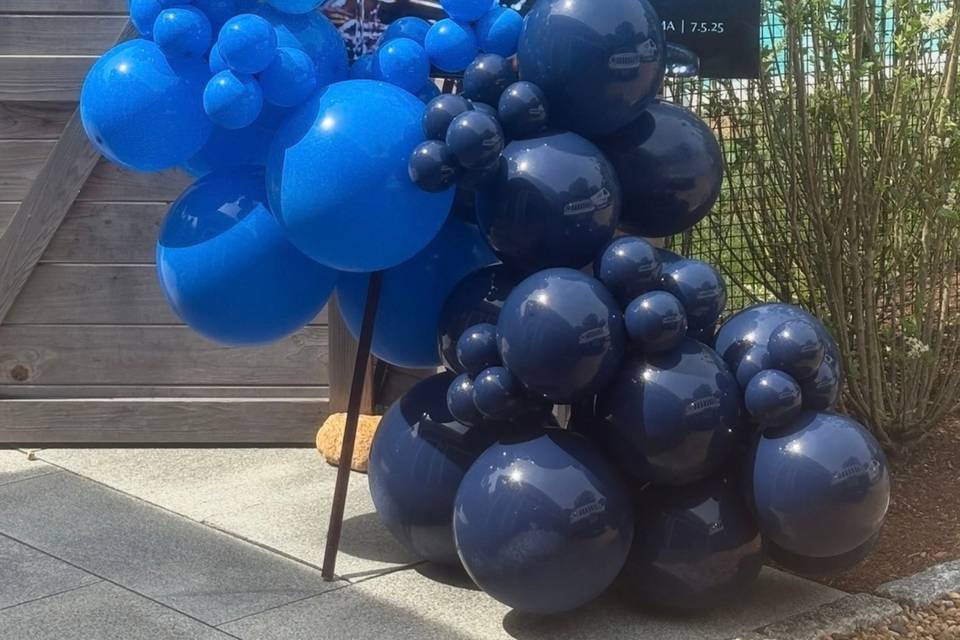 Balloon design.png