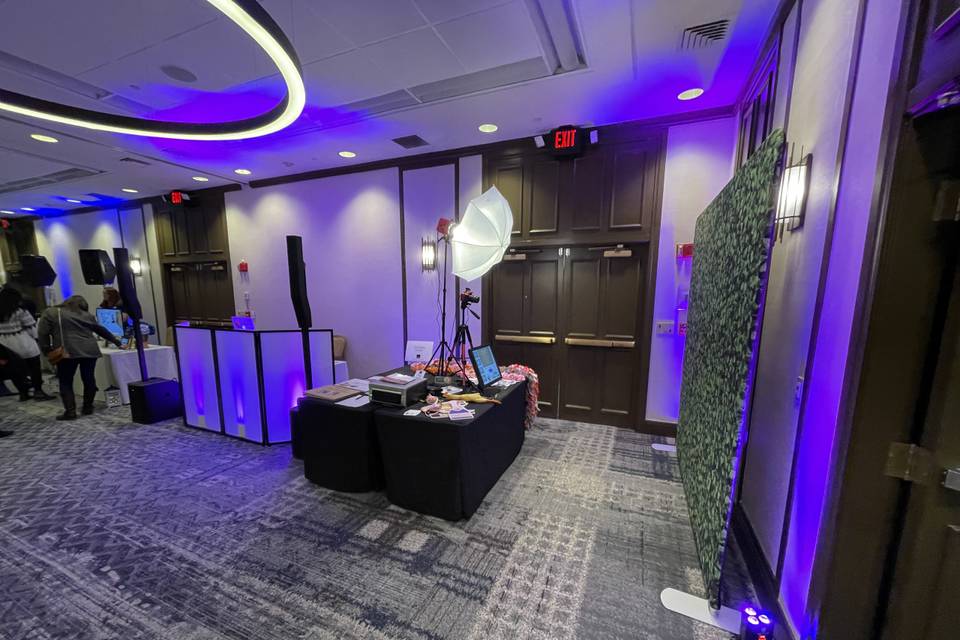 DJ & Booth Setup