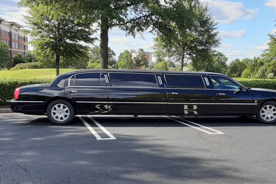 Lincoln Town Car Limo