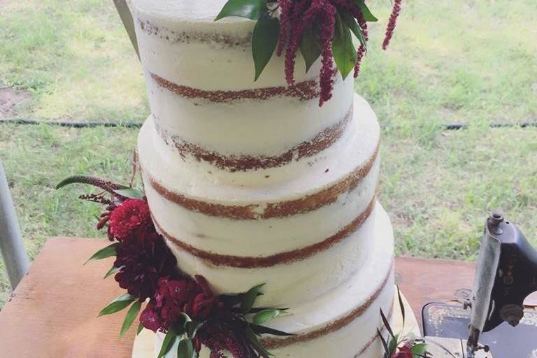 Round Wedding Cakes | Lace wedding cake, Round wedding cakes, Cake lace