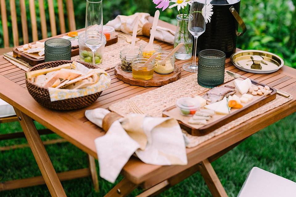 Gourmet picnic