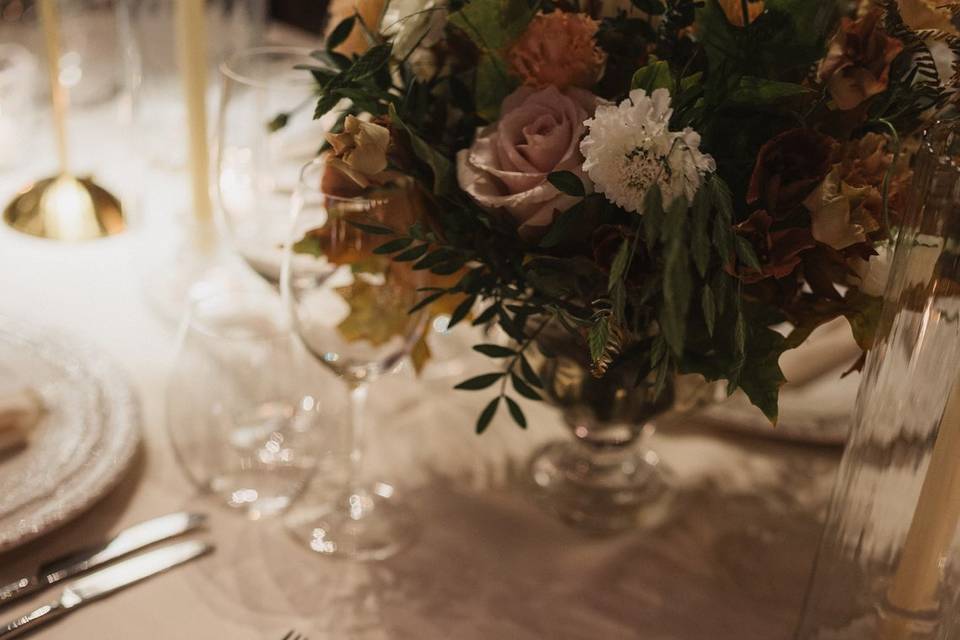 Ivory Wax Seal Table Menu