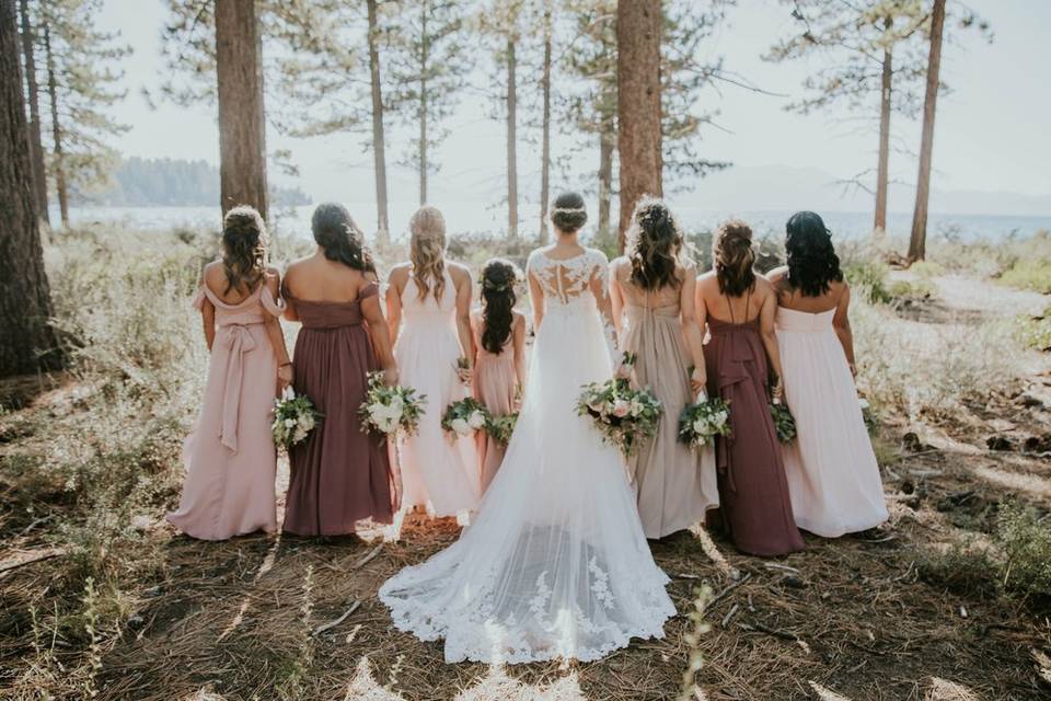 Lakefront Ceremony Venue