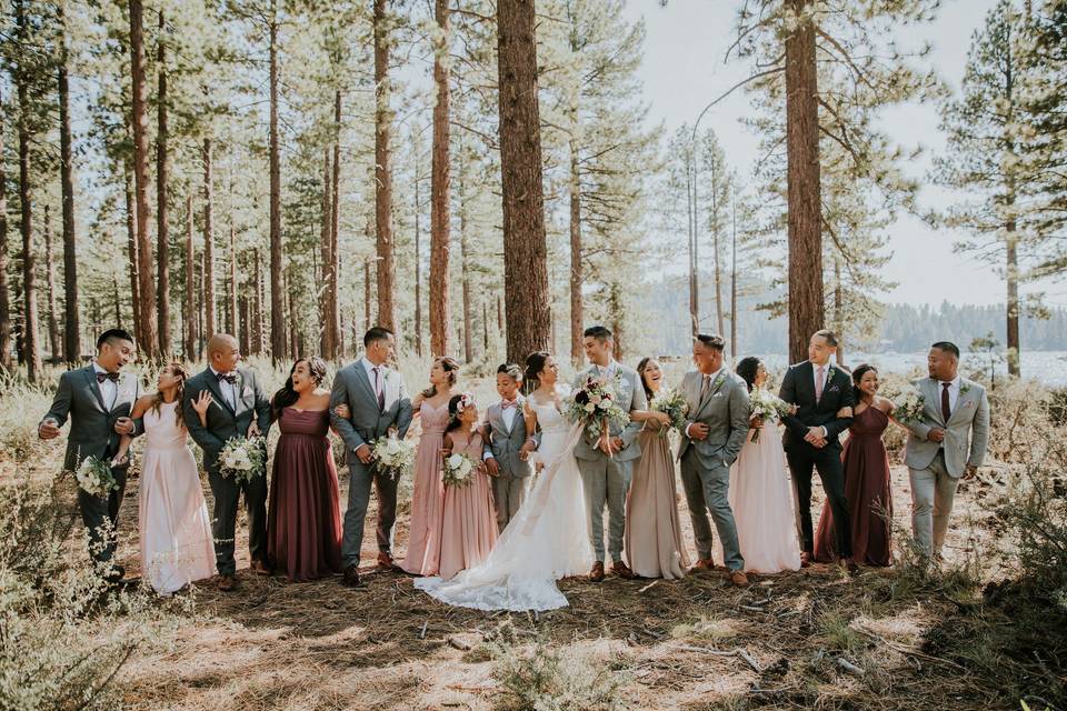 Lakefront Ceremony Venue
