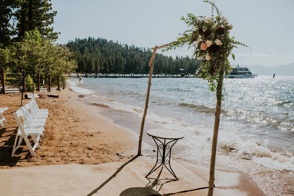 Lakefront Ceremony Venue