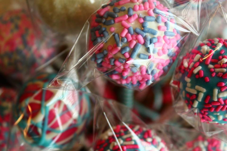 Sprinkles Cake Pops