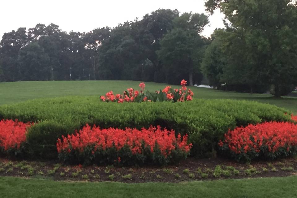 Glenview Mansion outdoors