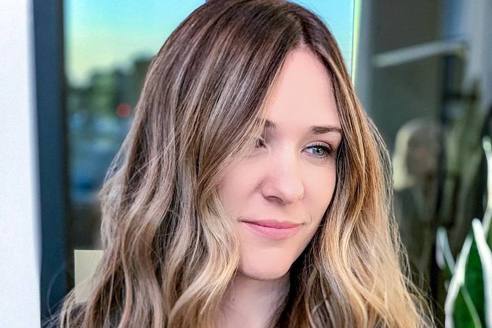 Stone a luxury blow dry bar Janie + co