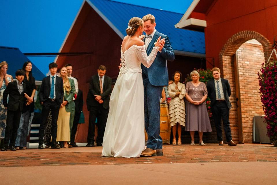 Emily & Tommy's Wedding (25).jpg