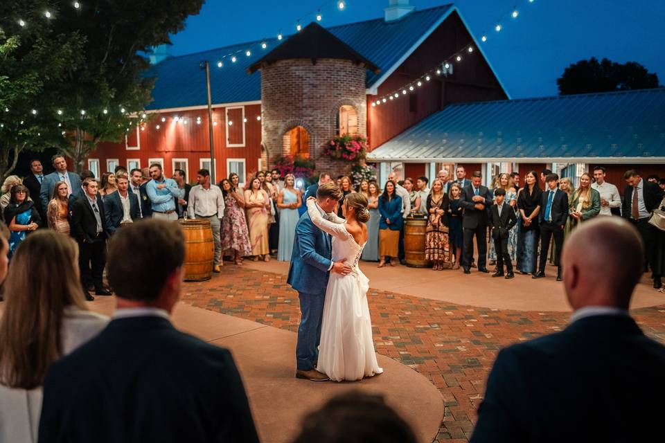 Emily & Tommy's Wedding (27).jpg
