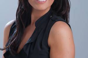 Andrea Bounds Makeup